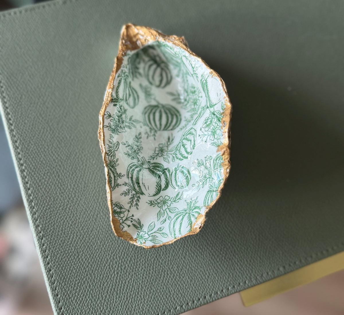 Gourds & Gold — Hand-Gilded Oyster Trinket Dish No. 01